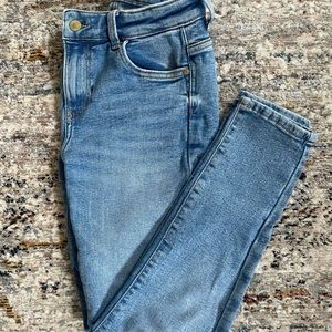 ZARA Skinny Jeans